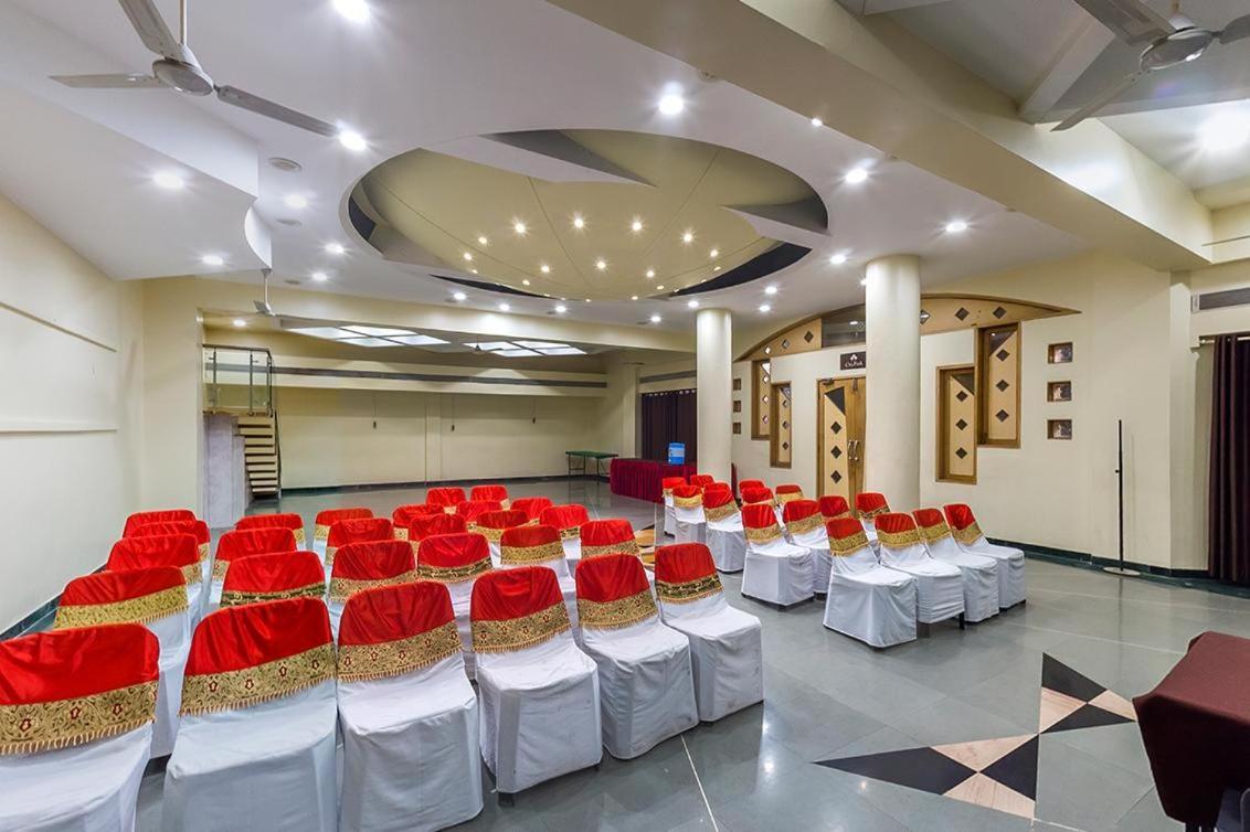 Hotel City Park, Solapur Eksteriør billede