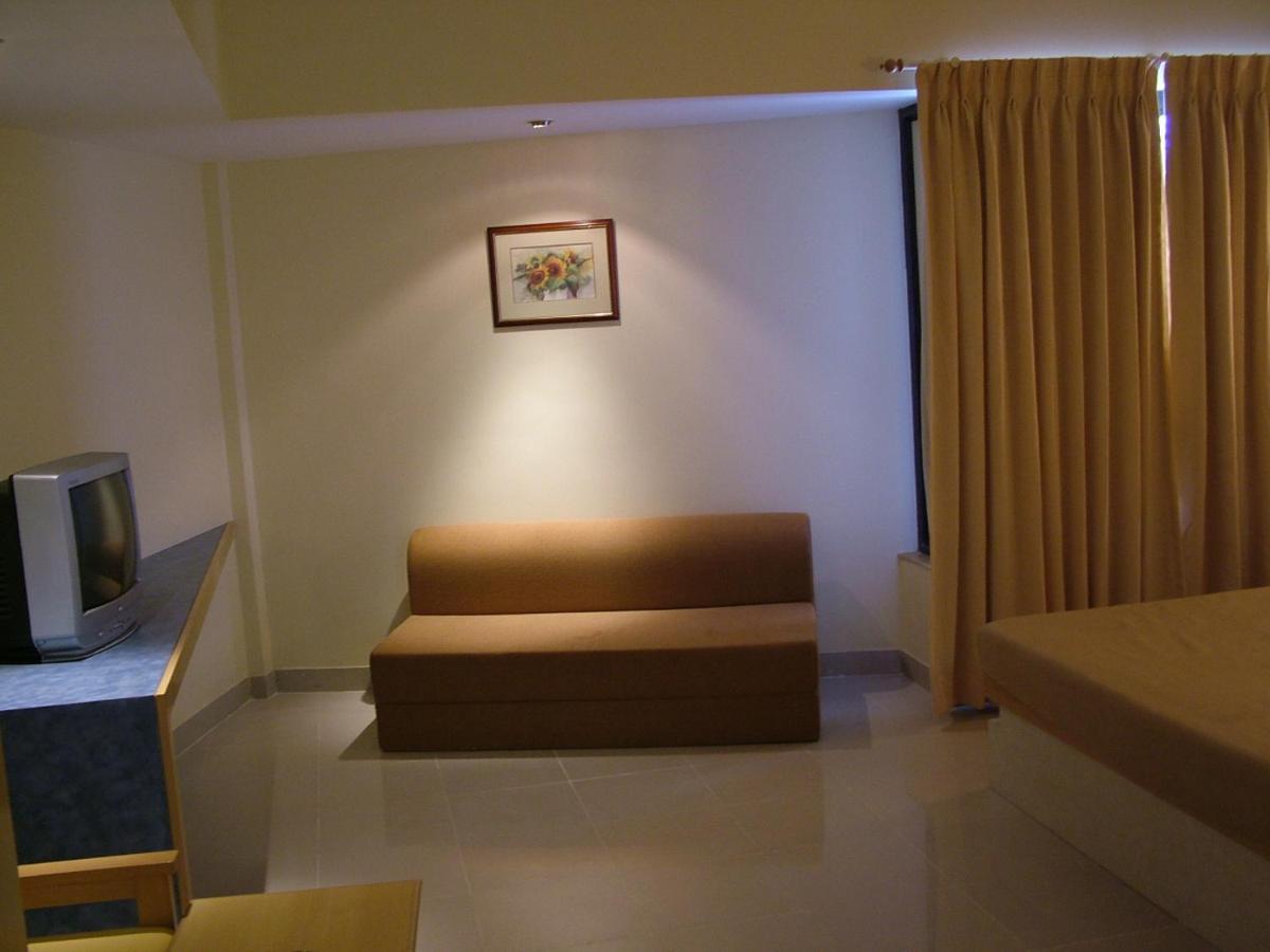 Hotel City Park, Solapur Eksteriør billede