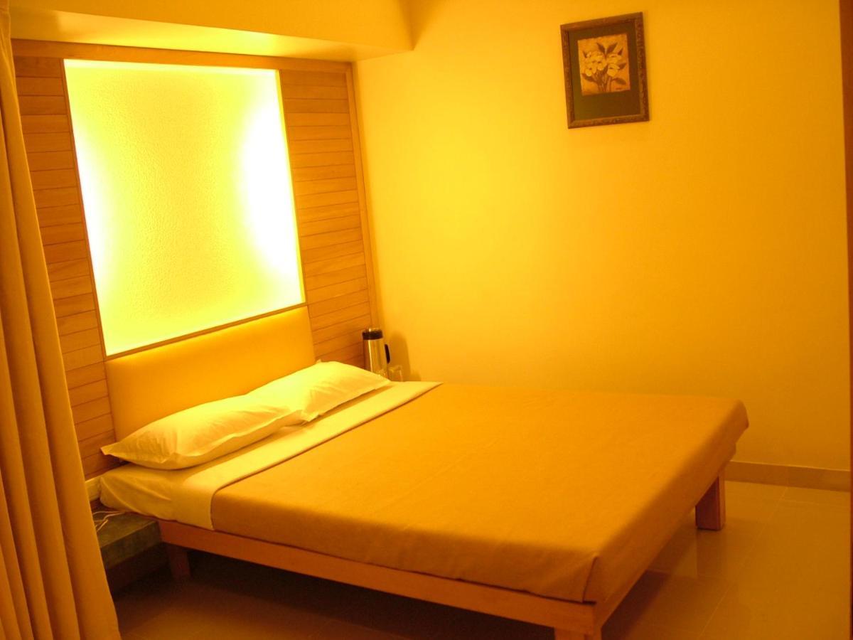 Hotel City Park, Solapur Eksteriør billede